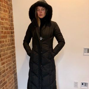 TAHARI Down Long Puffer